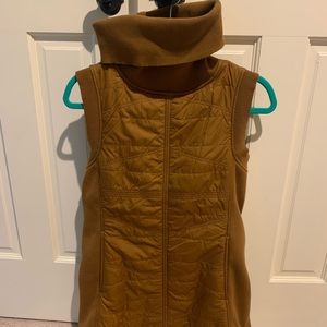 Interesting piece and warm… worn only indoors once- not my cup of tea, NWOT